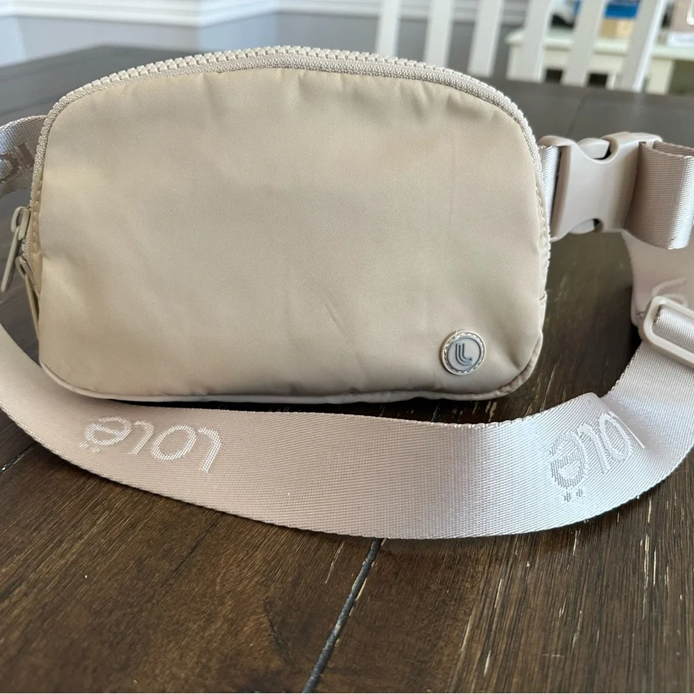 Lole waist pack - Picture 10 of 14